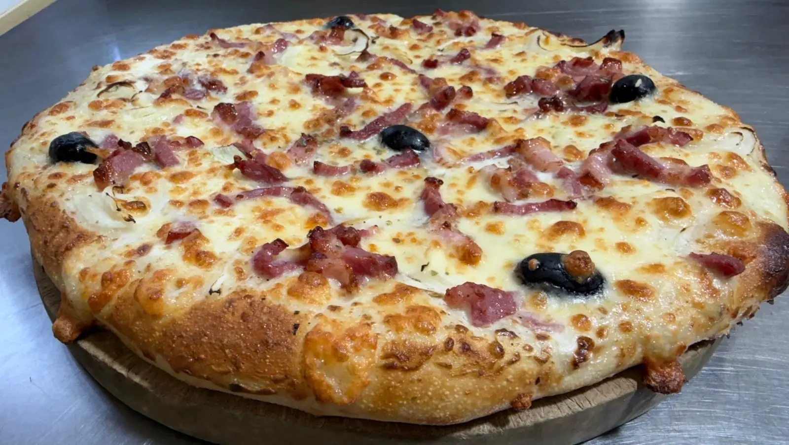 Pizza Flambée
